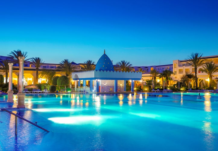 Occidental_Marco_Polo_ Piscine